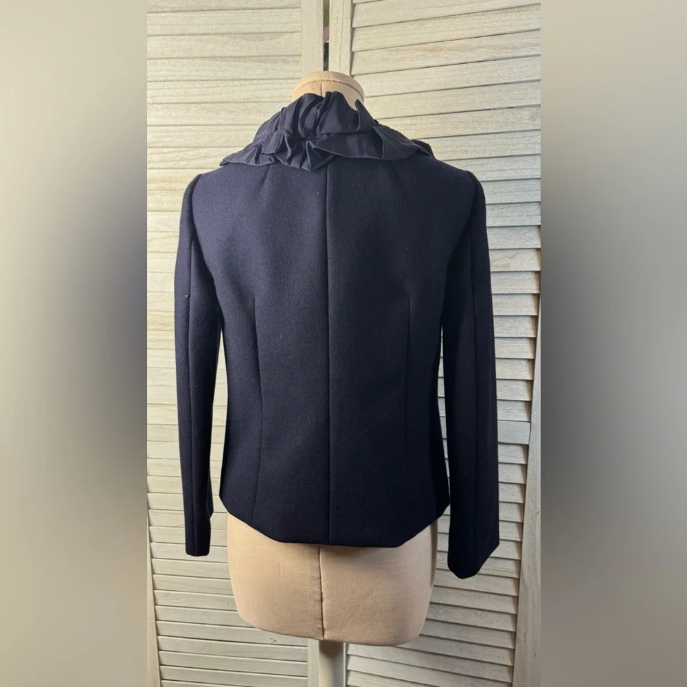 J.Crew Navy Ruffle Blazer Size 0 Feminine Statement Career Jacket Preppy Chic